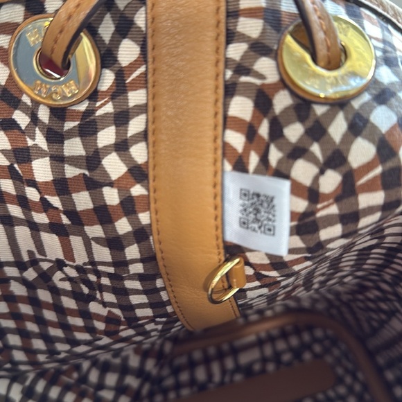 MCM Medium Liz Shopper - Picture 8 of 16